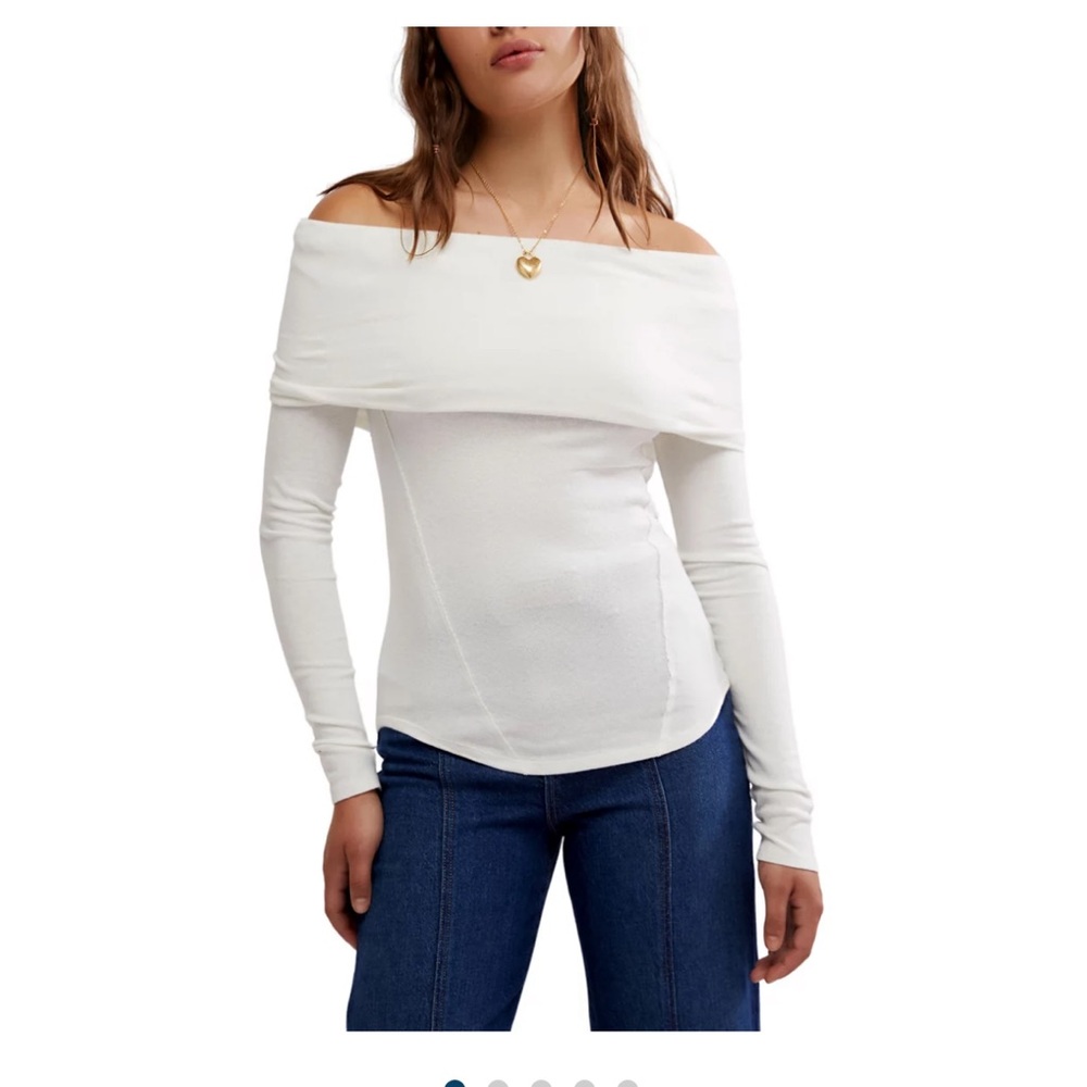 Free people  | Iris Layering Top Ivory long sleeve flattering Tee Sz XS